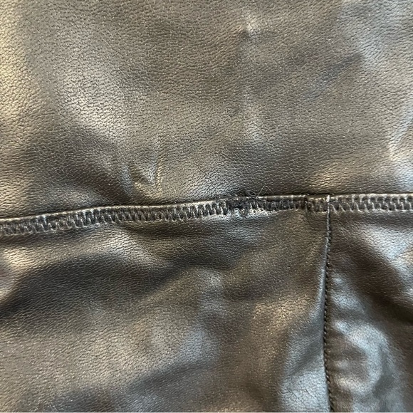 Aritzia Wilfred Free Daria black vegan leather high rise leggings size xsmall - Picture 13 of 16